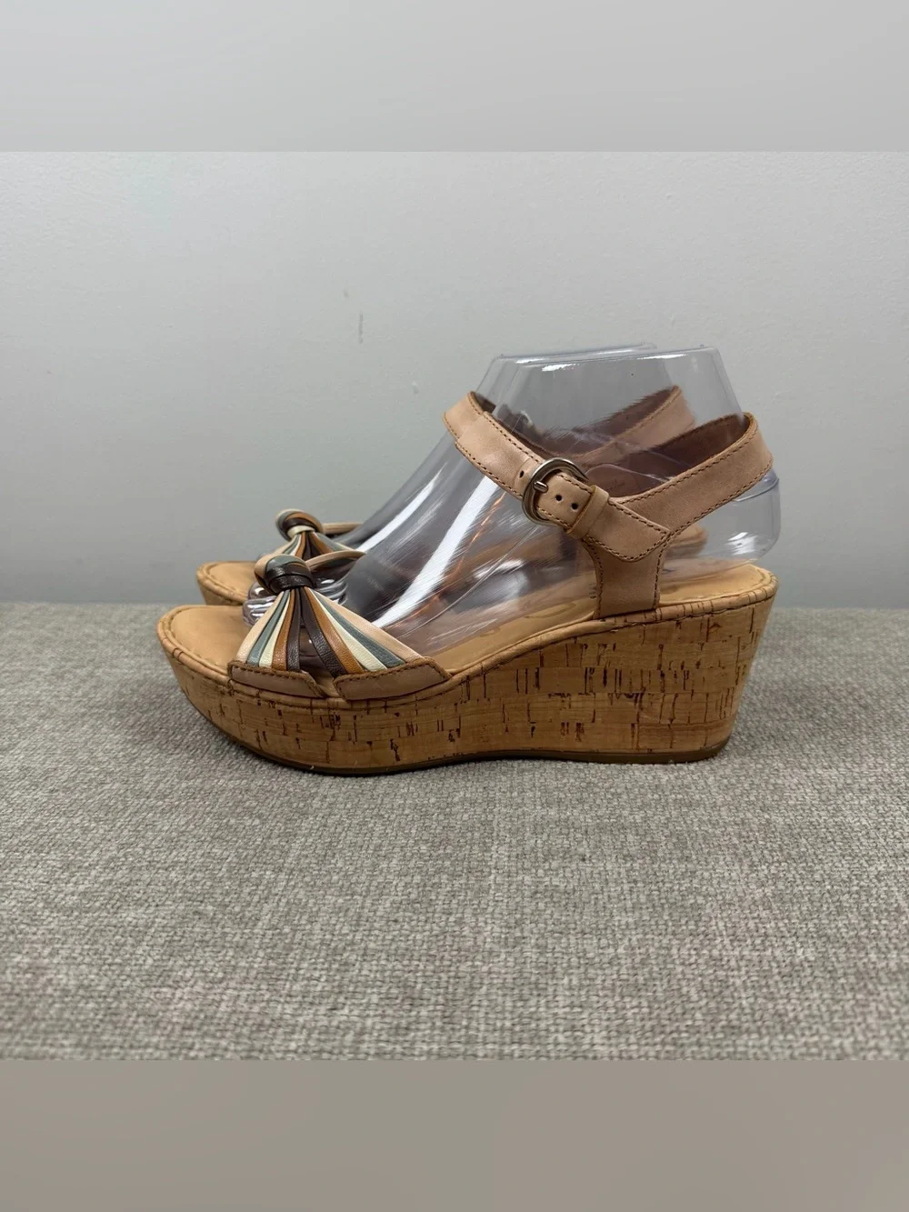Born Cork Platform Leather Twist Strap Comfort Wedge Sandals Size 8 D58141 Boho
